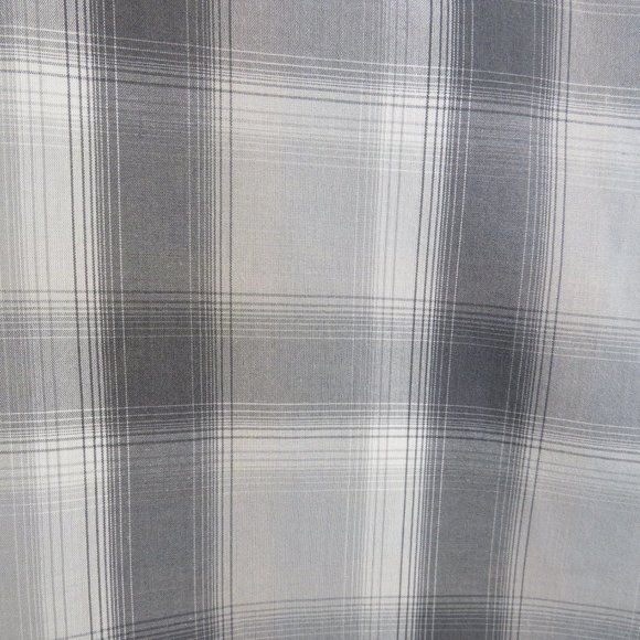 Calvin Klein Jeans* Men's Short Sleeve Button Down Curved Hem Pocket Shirt~Large - Picture 15 of 15